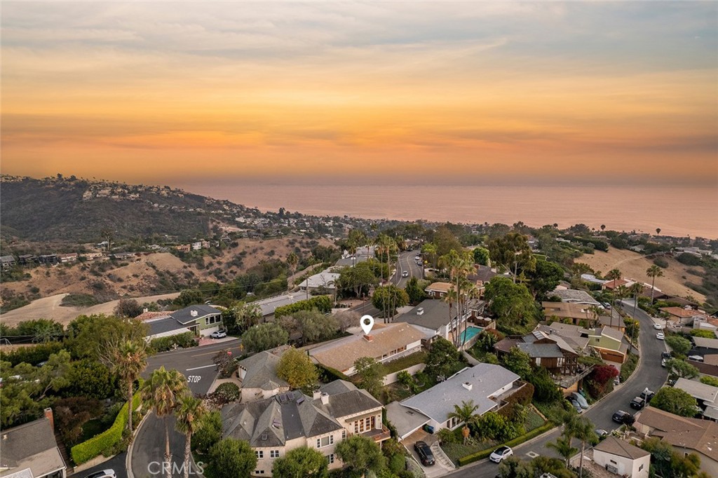 2140 Temple Hills Drive, Laguna Beach CA 92651 - photo 1