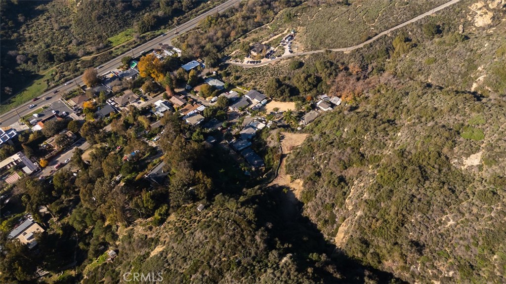 21431 Stans Lane, Laguna Beach CA 92651 - photo 23
