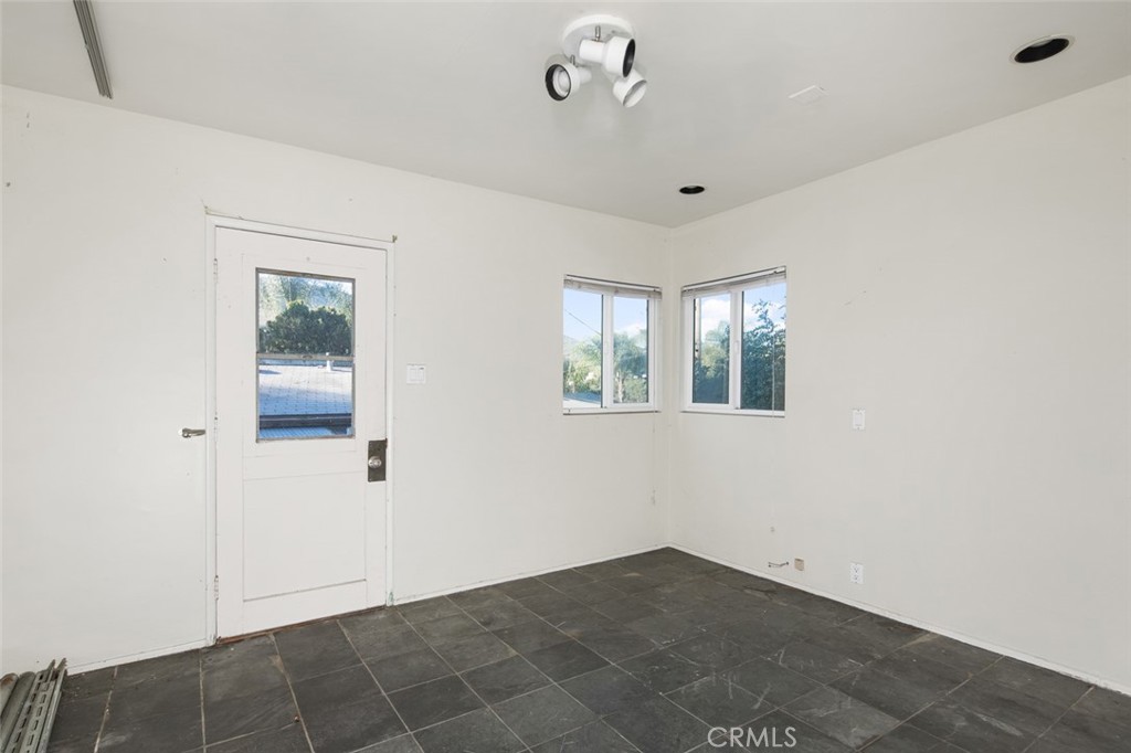 21431 Stans Lane, Laguna Beach CA 92651 - photo 34