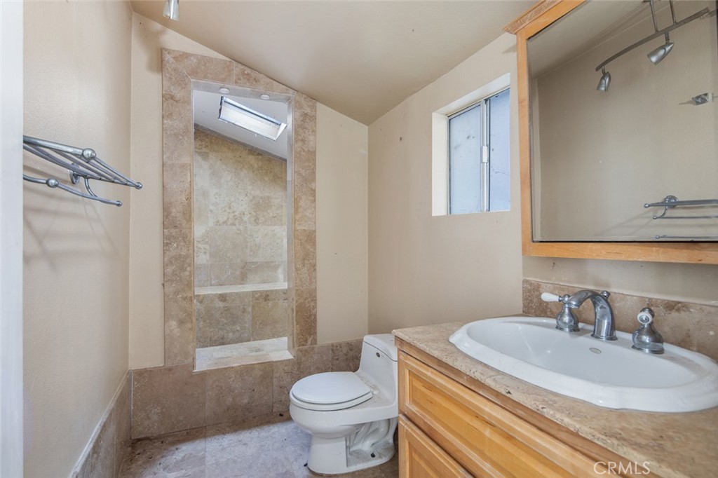 21431 Stans Lane, Laguna Beach CA 92651 - photo 38