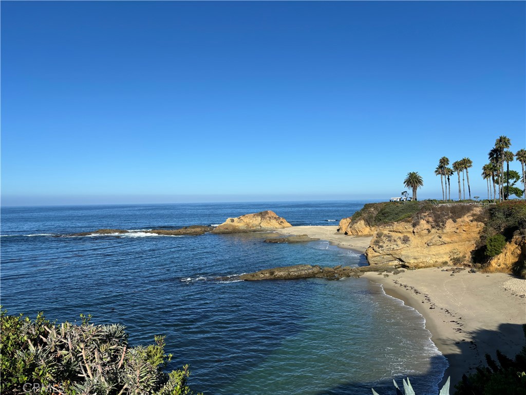 Treasure Island Beach - 21462 Ocean Vista, Laguna Beach CA 92651 - photo 4