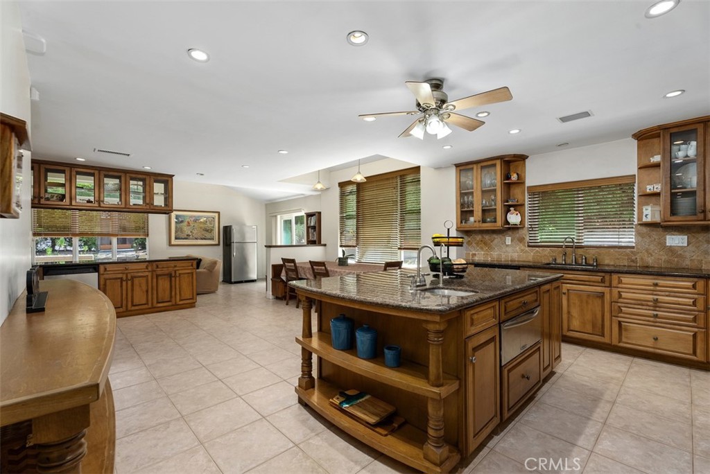 21462 Ocean Vista, Laguna Beach CA 92651 - photo 15