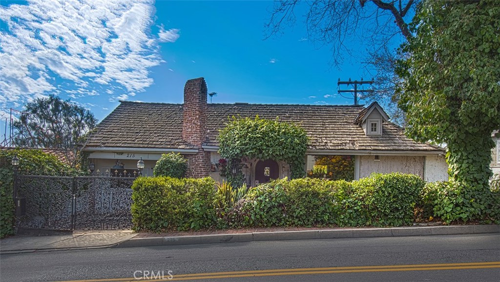 215 High Drive, Laguna Beach CA 92651 - photo 1