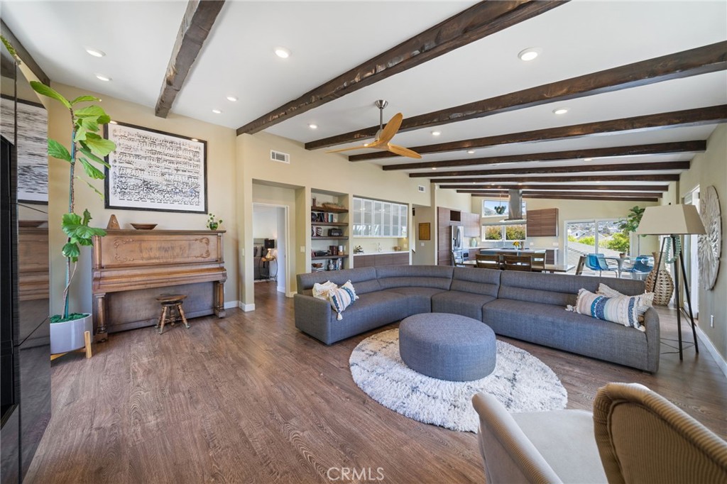215 Monterey Drive, Laguna Beach CA 92651 - photo 14