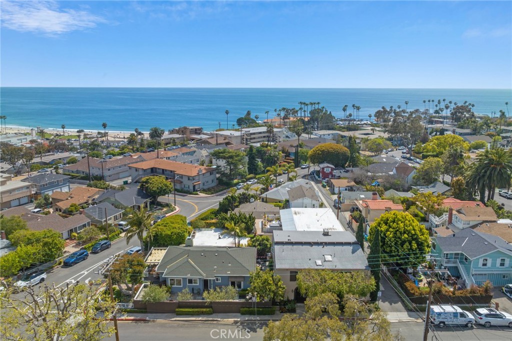 215 Monterey Drive, Laguna Beach CA 92651 - photo 24