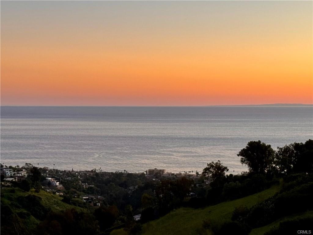 2155 Temple Hills, Laguna Beach CA 92651 - photo 22