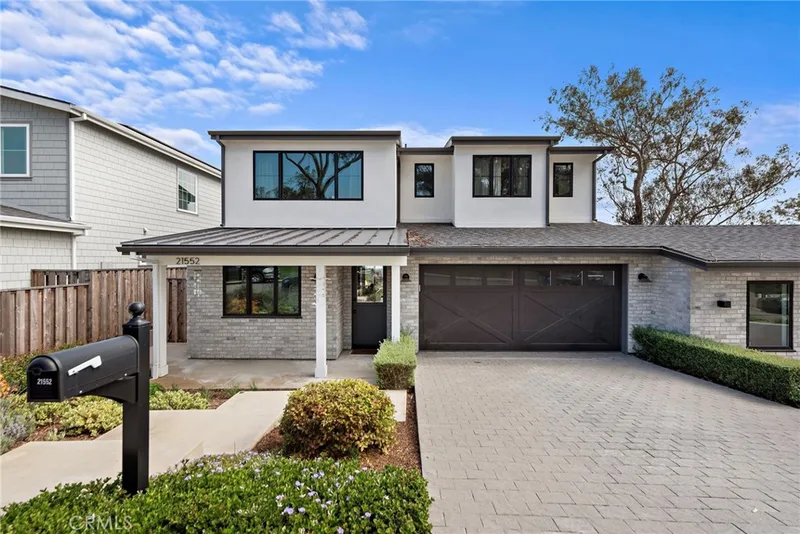 21552 Treetop Lane, Laguna Beach, CA 92651