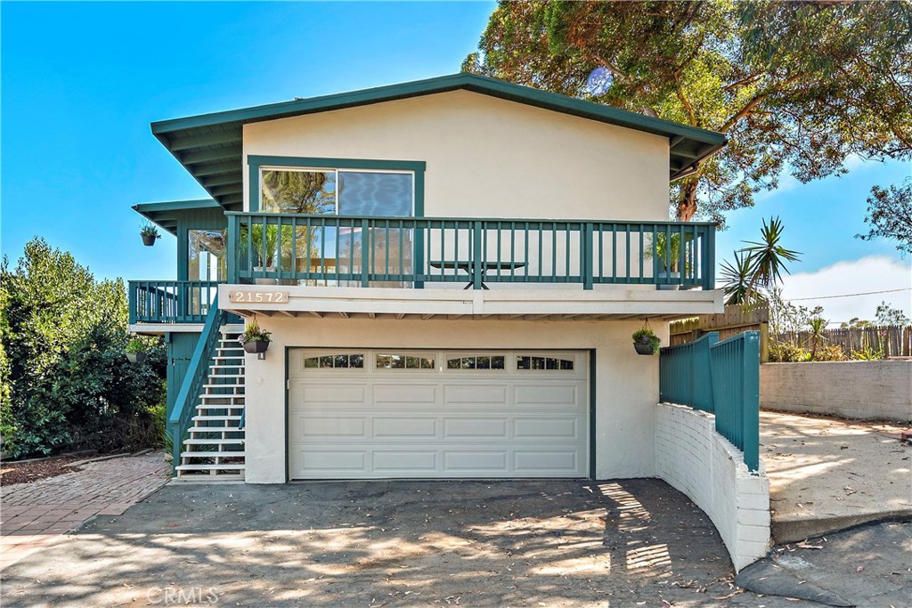 21572 Treetop Lane, Laguna Beach CA 92651 - photo 1
