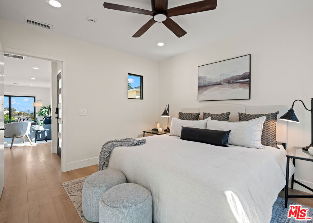216 Cliff Drive, Laguna Beach CA 92651 - photo 6