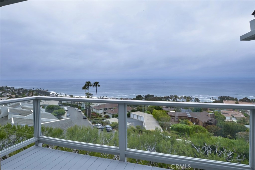 21625 Ocean Vista Drive 3, Laguna Beach CA 92651 - photo 1