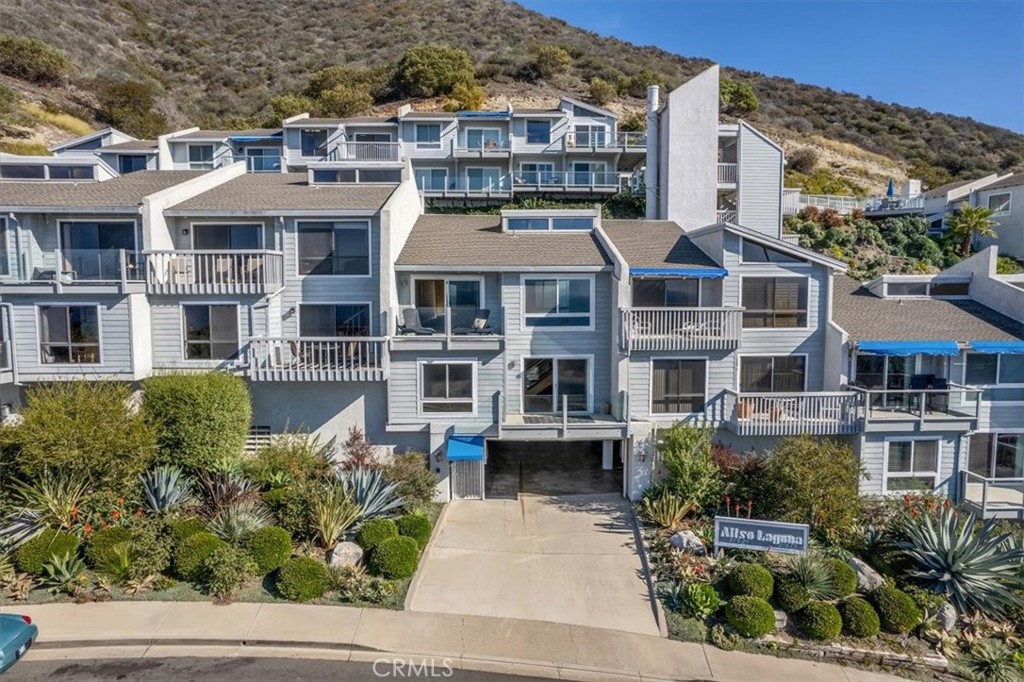 21635 Ocean Vista Drive 17, Laguna Beach CA 92651 - photo 1