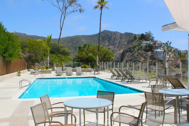 21641 Wesley Drive D, Laguna Beach CA 92651 - photo 1