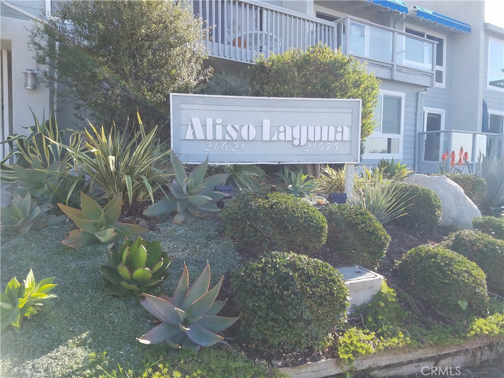 21649 Ocean Vista Drive 10, Laguna Beach CA 92651 - photo 1