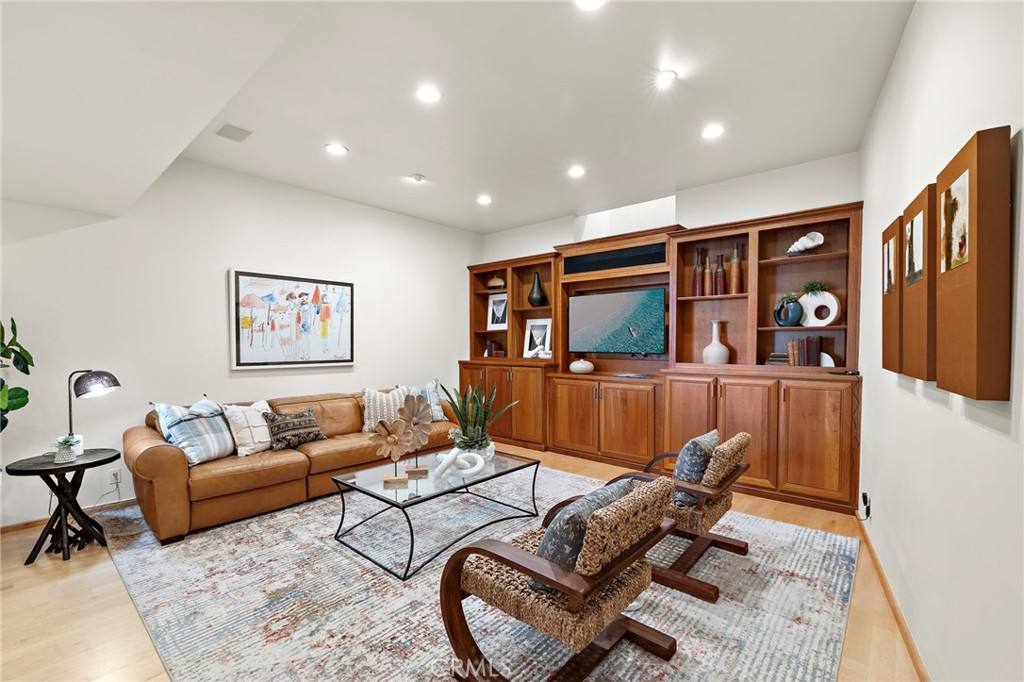 2166 Ruby Place, Laguna Beach CA 92651 - photo 10