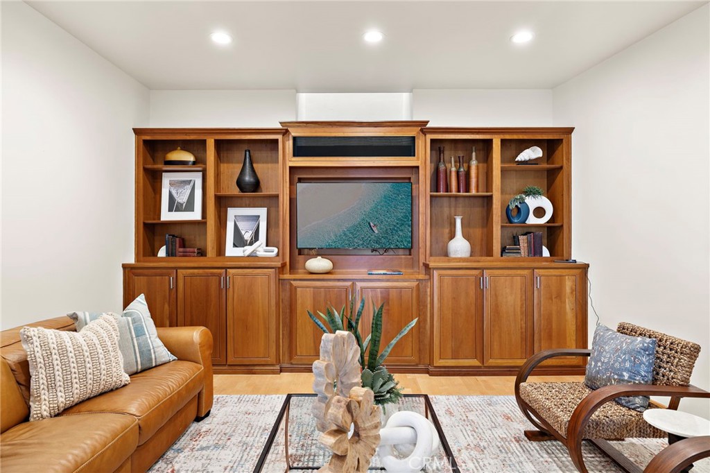 2166 Ruby Place, Laguna Beach CA 92651 - photo 11