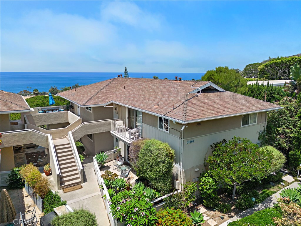 21662 Ocean Vista Drive D, Laguna Beach CA 92651 - photo 1