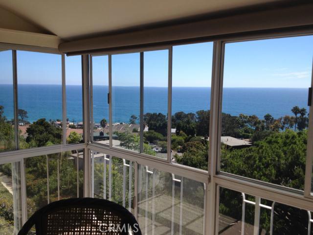 21662 Ocean Vista Drive D, Laguna Beach CA 92651 - photo 1