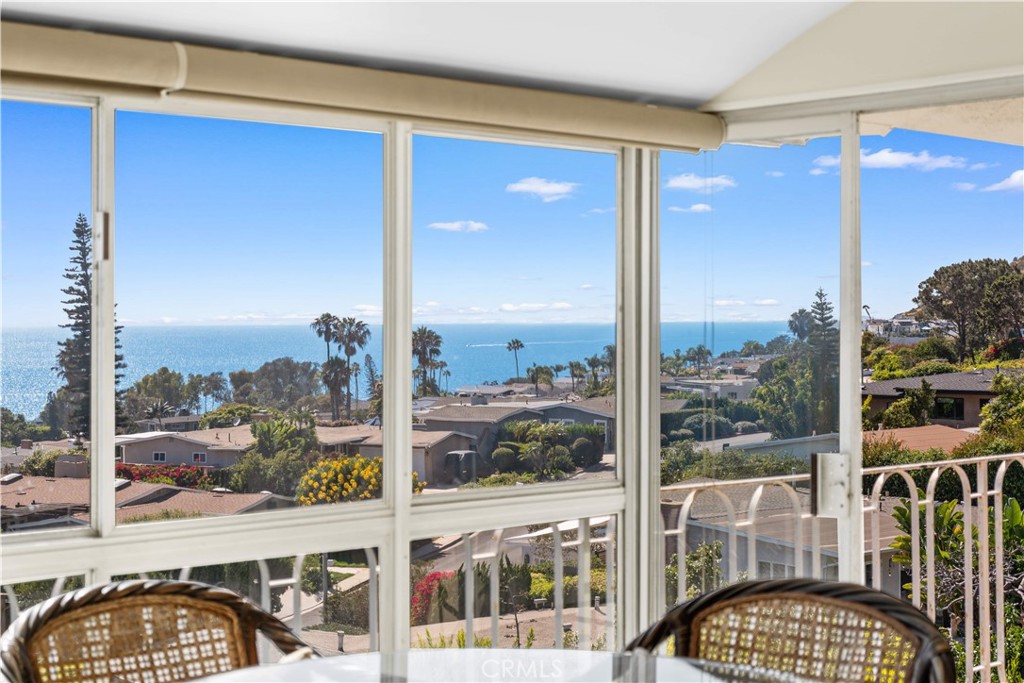 21662 Ocean Vista Drive D, Laguna Beach CA 92651 - photo 24