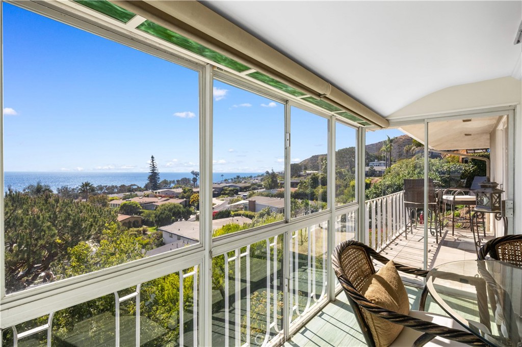 21662 Ocean Vista Drive D, Laguna Beach CA 92651 - photo 28