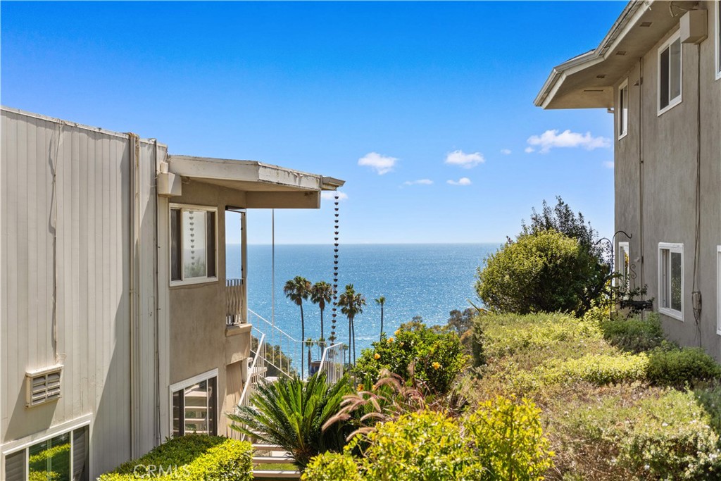 21662 Ocean Vista Drive D, Laguna Beach CA 92651 - photo 43