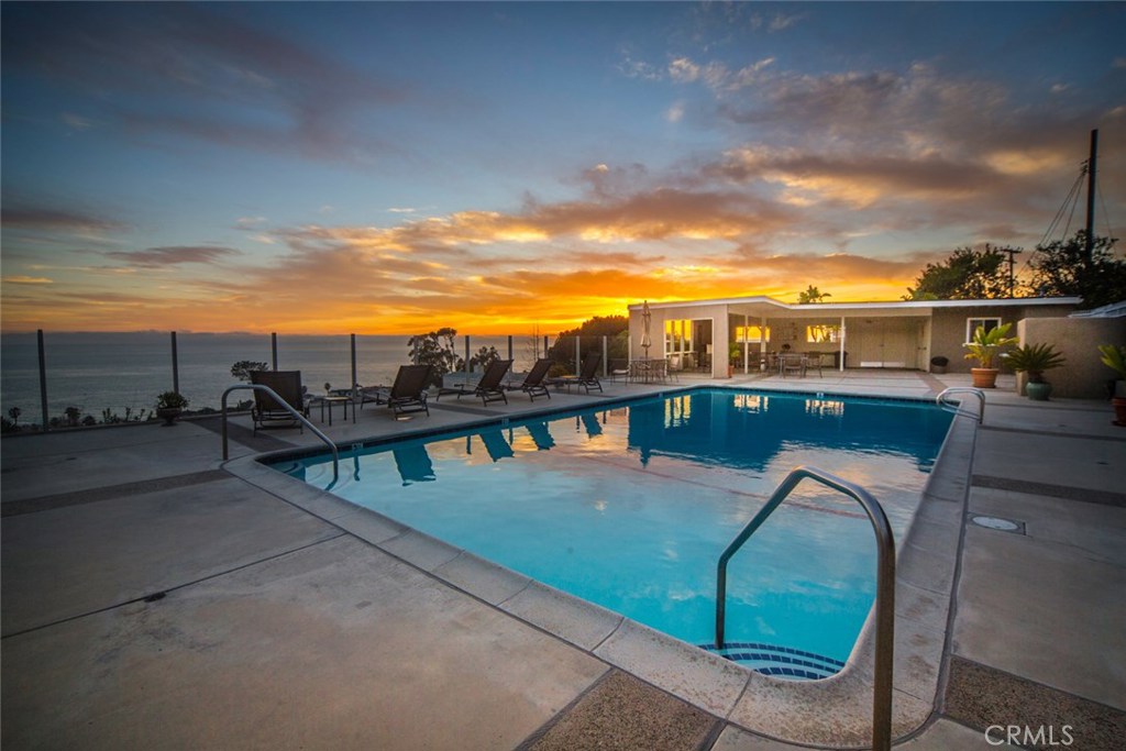 21681 Wesley Drive A, Laguna Beach CA 92651 - photo 1