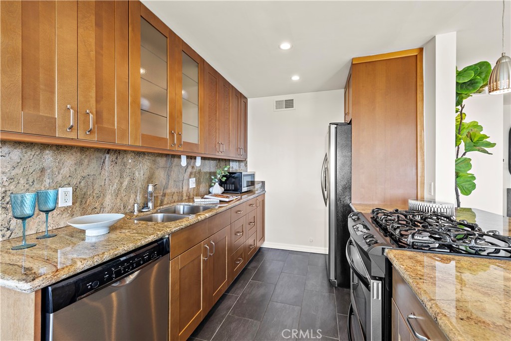 21692 Ocean Vista Drive A, Laguna Beach CA 92651 - photo 8