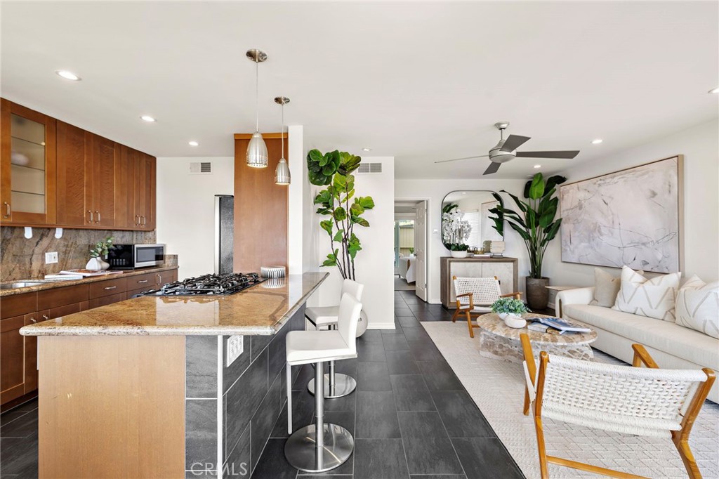 21692 Ocean Vista Drive A, Laguna Beach CA 92651 - photo 11