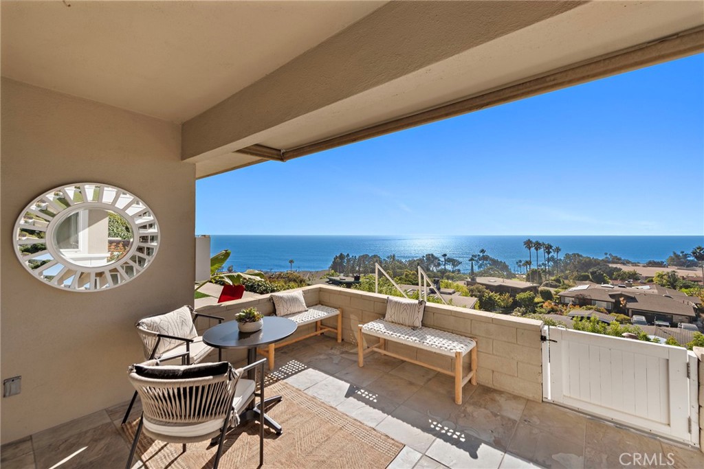 21692 Ocean Vista Drive C, Laguna Beach CA 92651 - photo 1