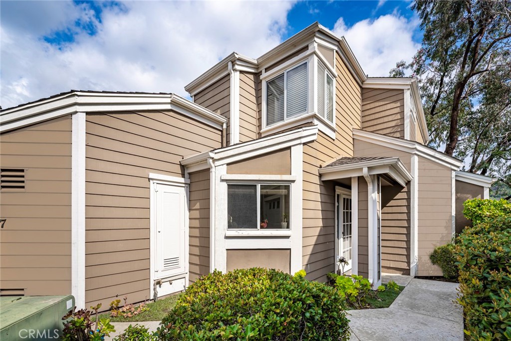 Welcome home! - 217 Santa Rosa Court, Laguna Beach CA 92651 - photo 1