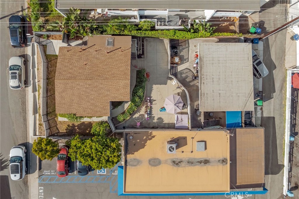 217 Wave Street, Laguna Beach CA 92651 - photo 16