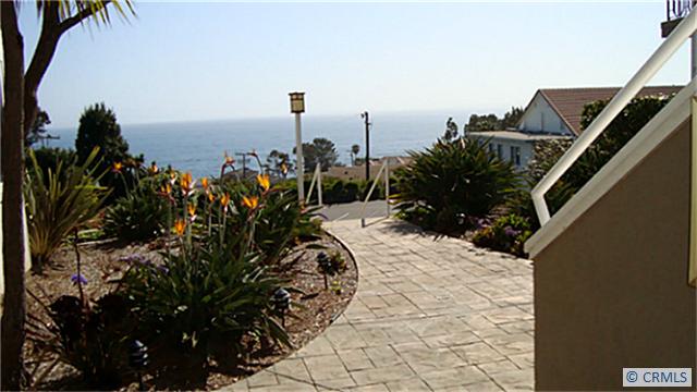 21701 WESLEY Drive B, Laguna Beach CA 92651 - photo 1