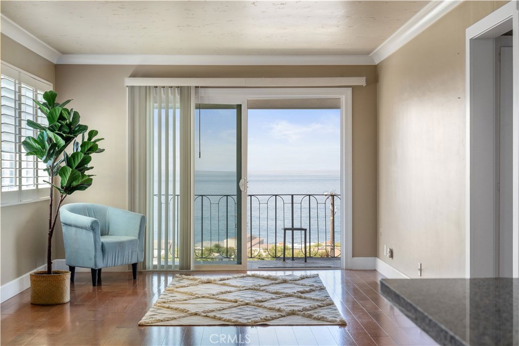 21701 Wesley Drive C, Laguna Beach CA 92651 - photo 1