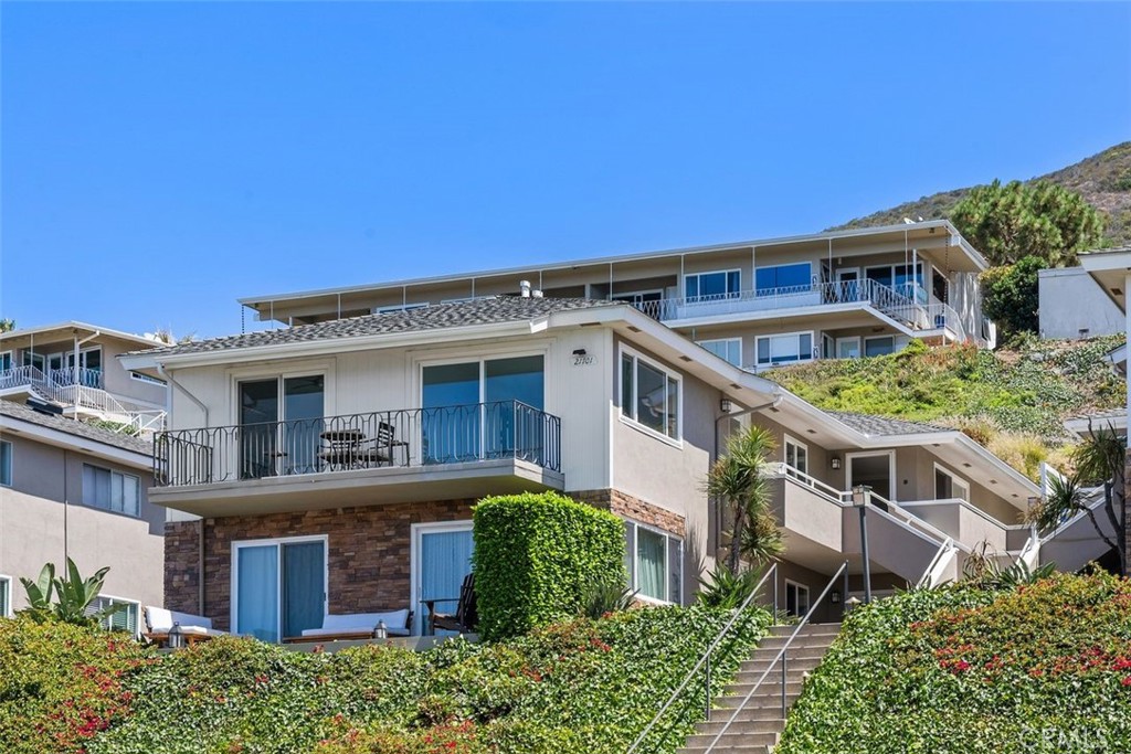 21701 Wesley Drive D, Laguna Beach CA 92651 - photo 1