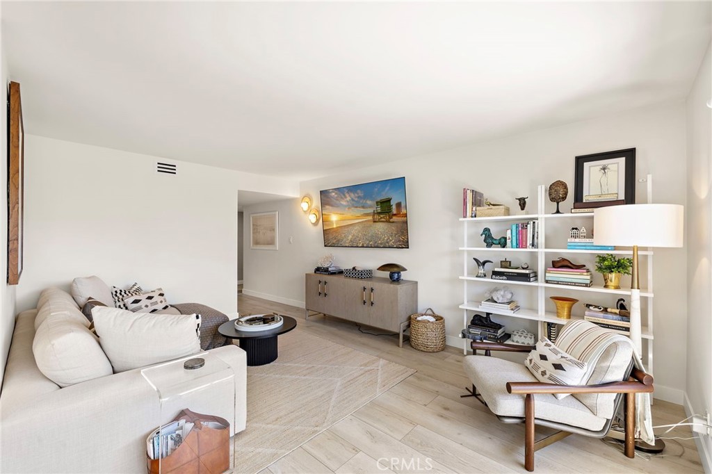 21703 Ocean Vista 101-A, Laguna Beach CA 92651 - photo 5