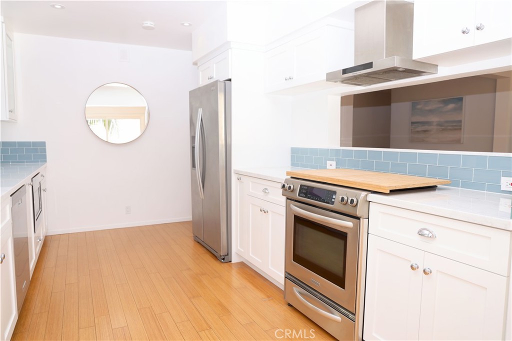 21703 Ocean Vista 201, Laguna Beach CA 92651 - photo 5