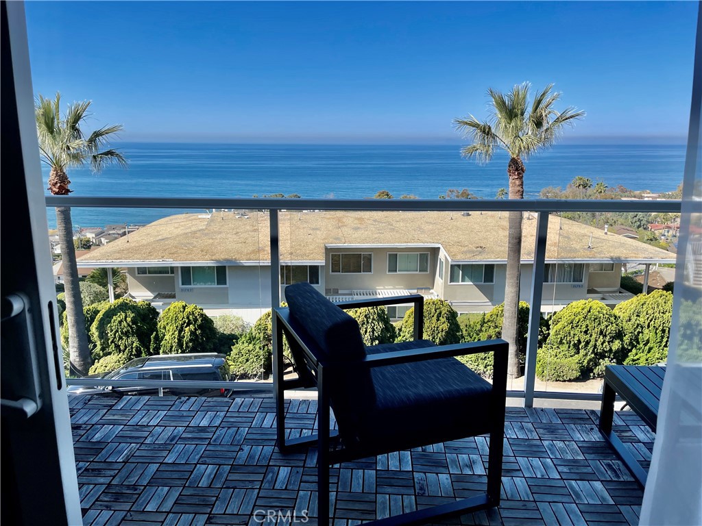 21703 Ocean Vista 303, Laguna Beach CA 92651 - photo 3