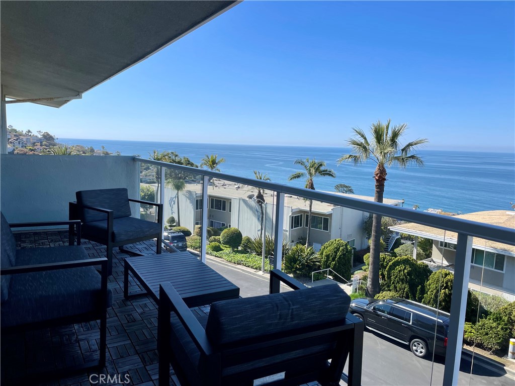 21703 Ocean Vista 303, Laguna Beach CA 92651 - photo 4