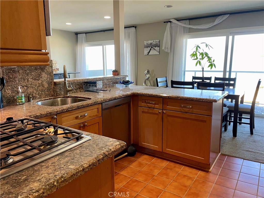 21703 Ocean Vista 303, Laguna Beach CA 92651 - photo 8