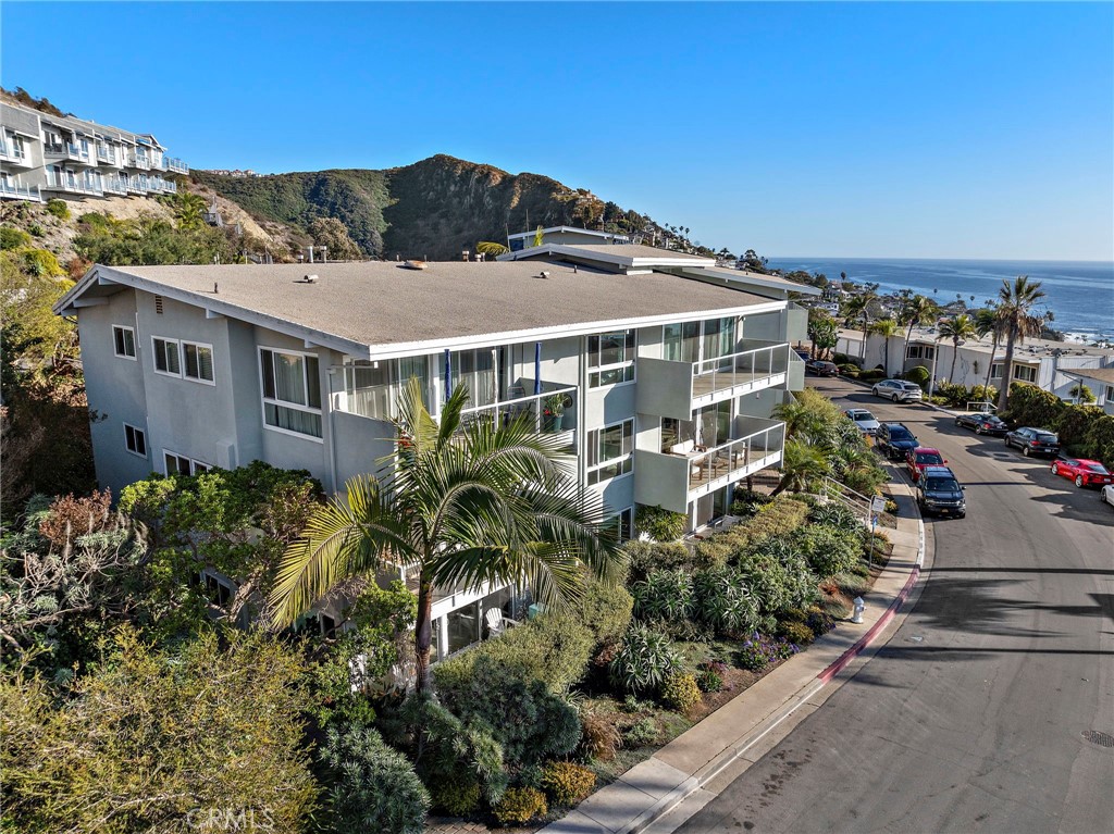 21703 Ocean Vista Drive 101, Laguna Beach CA 92651 - photo 1