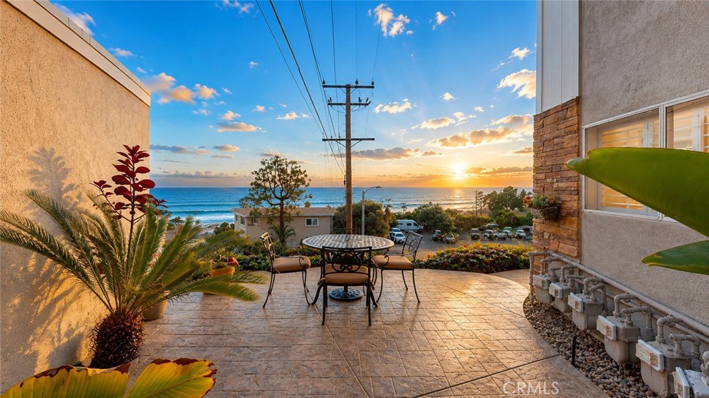 21711 Wesley Drive A, Laguna Beach CA 92651 - photo 3