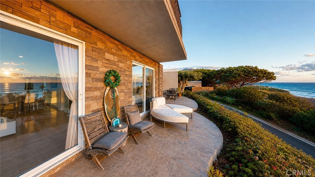 21711 Wesley Drive A, Laguna Beach CA 92651 - photo 5