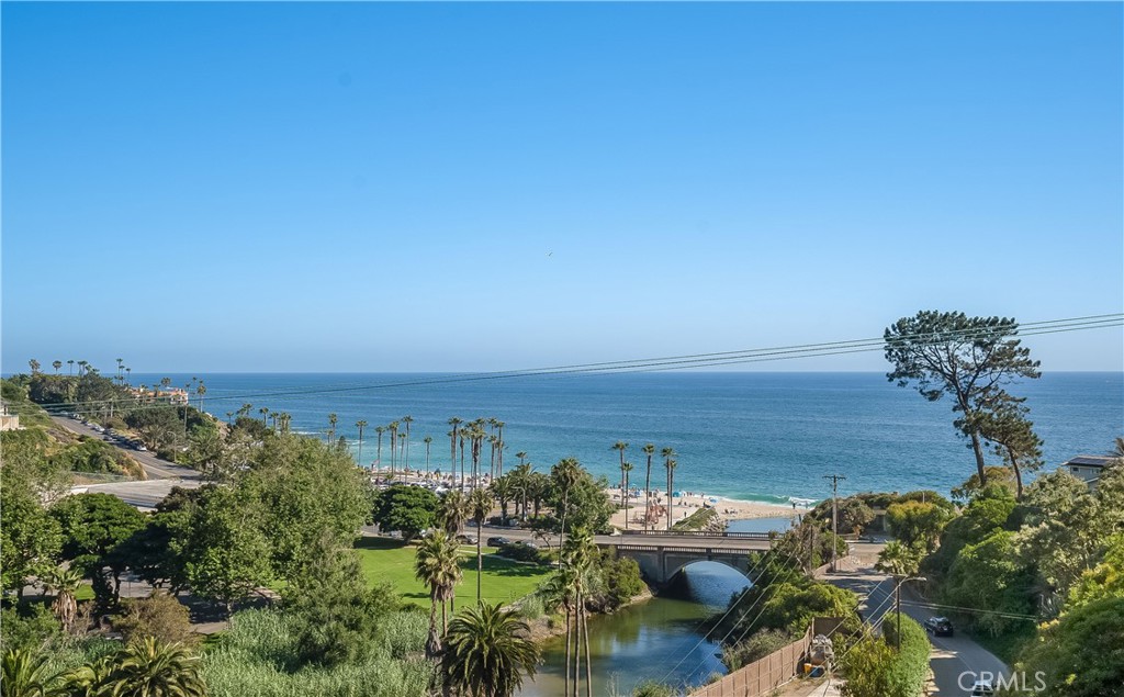21712 Wesley Drive 7, Laguna Beach CA 92651 - photo 1