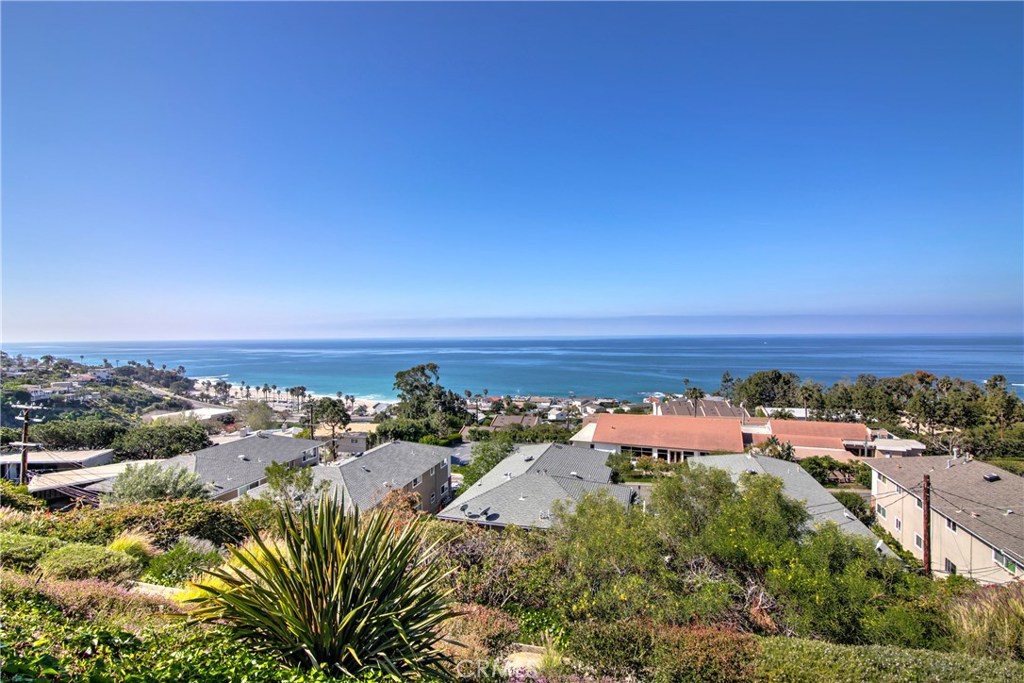 21722 Ocean Vista Drive C, Laguna Beach CA 92651 - photo 1