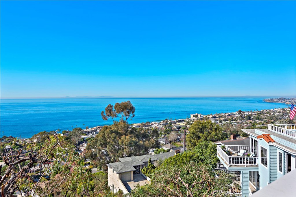 2173 Crestview Drive, Laguna Beach CA 92651 - photo 1