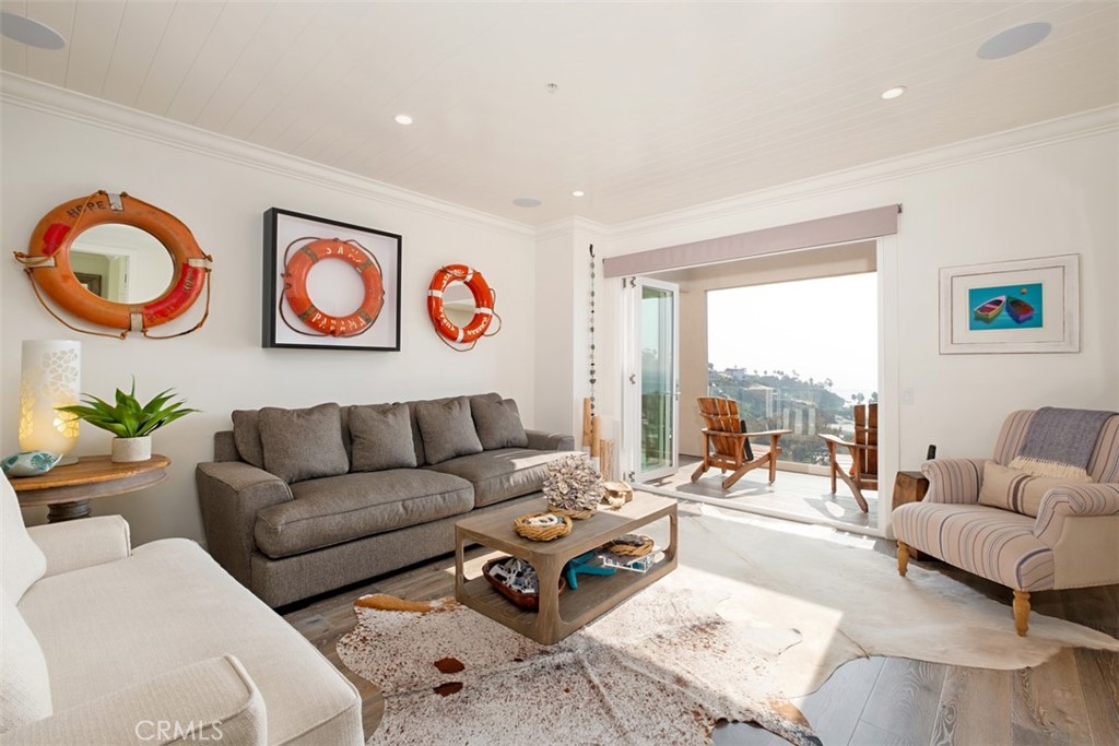 21734 Wesley Drive 5, Laguna Beach CA 92651 - photo 7