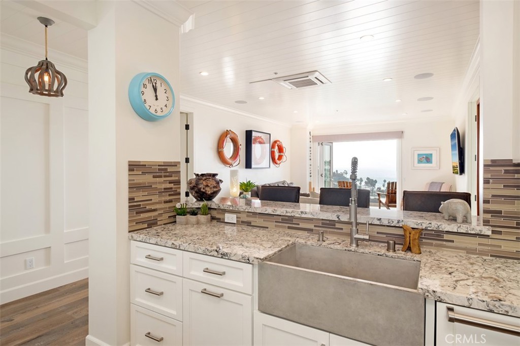 21734 Wesley Drive 5, Laguna Beach CA 92651 - photo 11