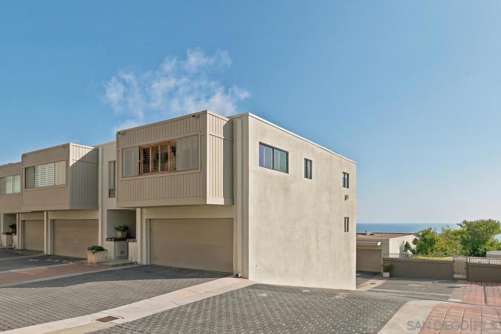 21743 Ocean Vista 22, Laguna Beach CA 92651 - photo 24