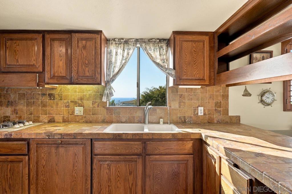 21743 Ocean Vista 22, Laguna Beach CA 92651 - photo 57