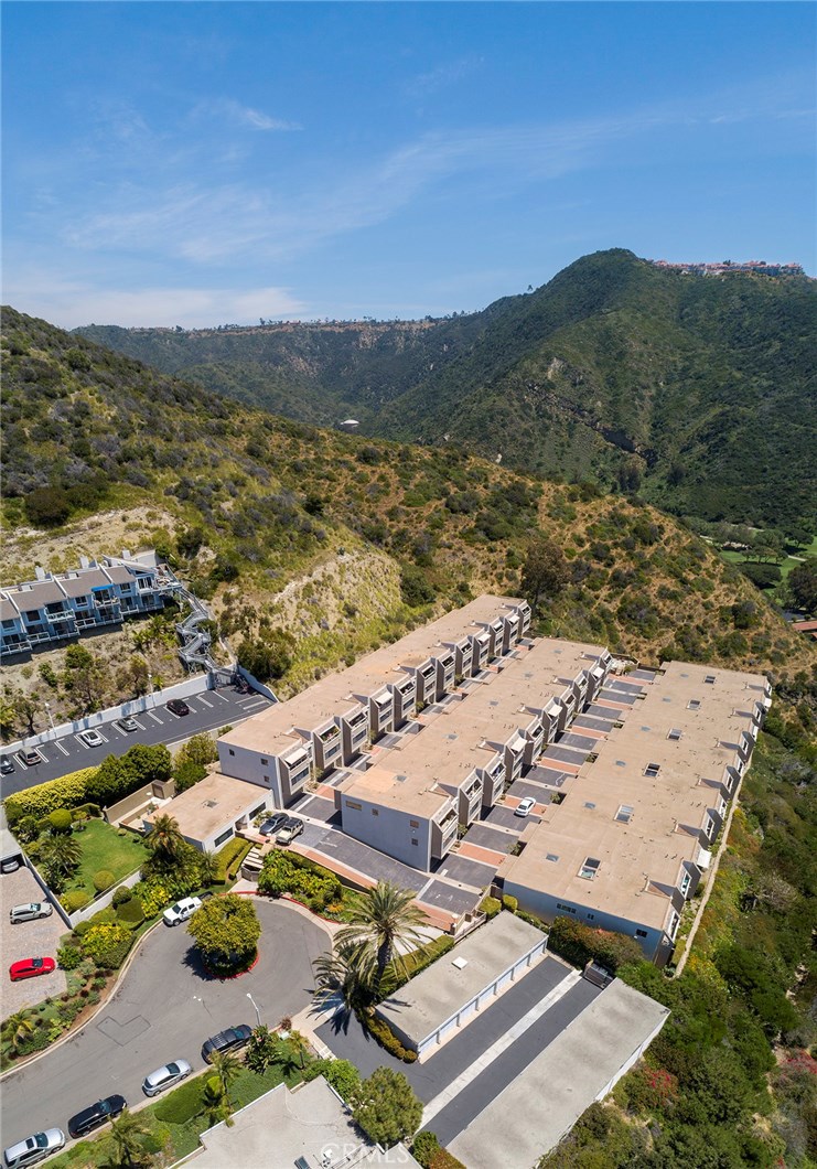 An over head shot of the Ocean Vista Community. - 21771 Ocean Vista Drive 29, Laguna Beach CA 92651 - photo 41