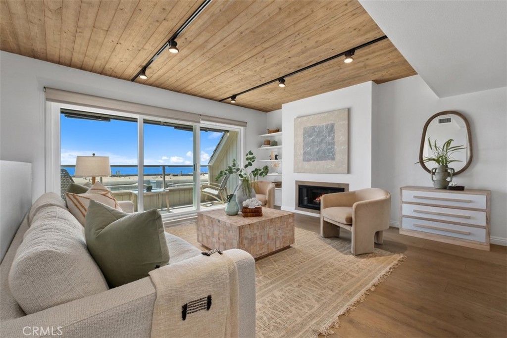Gorgeous ocean views - 21777 Ocean Vista Drive 28, Laguna Beach CA 92651 - photo 1